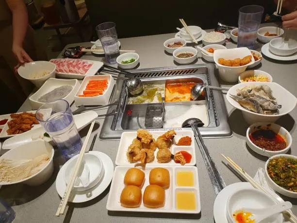 Cookware in Holiday Feasts